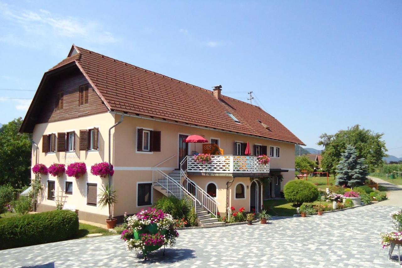 Erlebnisbauernhof Tschom Санкт-Канциан Экстерьер фото